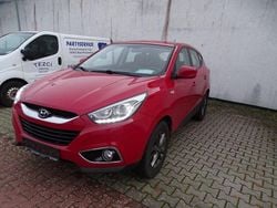 Cool red Gebraucht 2015 Hyundai ix35 Edition SUV | 9.490 € (Guter Preis)
