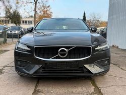 Braun Gebraucht 2021 Volvo V60 Momentum Kombi | 12.990 € (Fairer Preis)