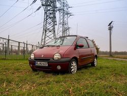 Rot Gebraucht 2006 Renault Twingo Kleinwagen | 1.690 €