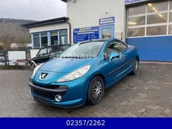 Blau Gebraucht 2008 Peugeot 207 CC Filou Cabrio | 4.499 € (Etwas zu teuer)