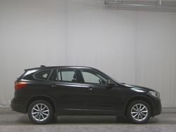 Schwarz Gebraucht 2022 BMW X1 Performance SUV | 21.480 € (Superpreis)