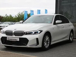 Weiß Gebraucht 2024 BMW 320 M Sport Limousine | 41.440 € (Guter Preis)