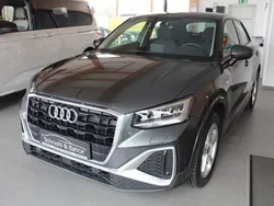 Grau Gebraucht 2021 Audi Q2 S-Line SUV | 25.990 € (Guter Preis)