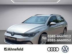 Silver metallic Gebraucht 2023 VW Golf VIII Life Kombi | 25.888 € (Fairer Preis)