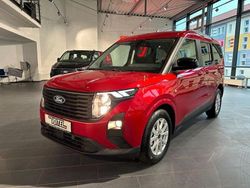 Rot Gebraucht 2024 Ford Tourneo Courier Titanium Van / Kleinbus | 25.990 € (Fairer Preis)