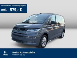 Grau Gebraucht 2023 VW Multivan Basis Van / Kleinbus | 49.900 € (Fairer Preis)