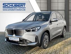 Silber Gebraucht 2025 BMW iX1 Shadowline SUV | 42.900 € (Superpreis)