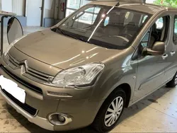 Beige Gebraucht 2014 Citroën Berlingo SELECTION Van / Kleinbus | 17.888 €