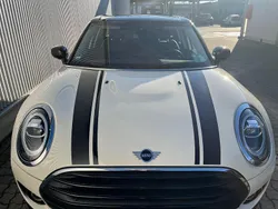 Weiß Gebraucht 2020 Mini Cooper Clubman Pepper Kombi | 20.500 €