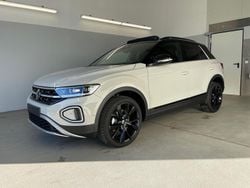 [6ua1] ascot grau / dach schwarz [6ua1] ascot grau / dach schwarz Neu 2026 VW T-Roc IQ Drive SUV | 37.480 € (Superpreis)