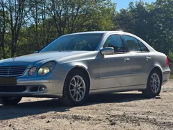 Mercedes E320