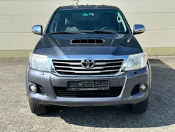 Grau Gebraucht 2013 Toyota HiLux Executive Abholung | 13.900 € (Superpreis)