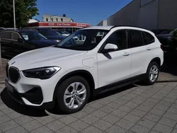Weiß Gebraucht 2020 BMW X1 SUV | 23.990 € (Fairer Preis)