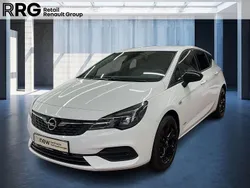 Weiß Gebraucht 2022 Opel Astra Design & Tech Limousine | 17.590 € (Guter Preis)