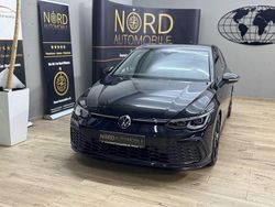 Deep black perleffek (metallic) Gebraucht 2022 VW Golf VIII Style Limousine | 26.899 € (Guter Preis)