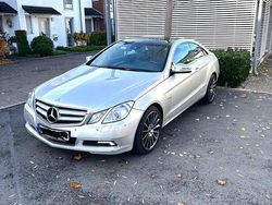 Silber Gebraucht 2010 Mercedes E350 Coupé | 12.499 € (Fairer Preis)