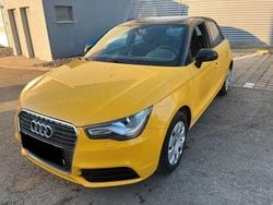 Gelb Gebraucht 2015 Audi A1 Sportback Attraction Kleinwagen | 11.900 € (Fairer Preis)