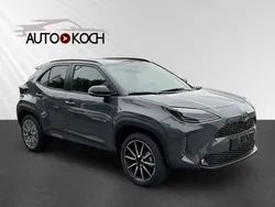 Grau Neu 2025 Toyota Yaris Cross Sport SUV | 33.740 €