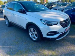 Weiß Gebraucht 2019 Opel Grandland X Innovation SUV | 18.300 € (Etwas zu teuer)