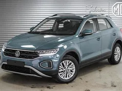 Gebraucht 2024 VW T-Roc Life SUV | 26.271 € (Guter Preis)