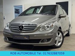 Grau Gebraucht 2007 Mercedes B180 Van / Kleinbus | 3.990 € (Etwas zu teuer)