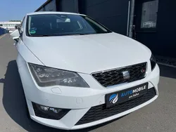 Weiß Gebraucht 2014 Seat Leon FR Limousine | 10.490 € (Guter Preis)