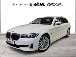 Weiß Gebraucht 2022 BMW 530e Luxury Line Kombi | 34.790 € (Fairer Preis)