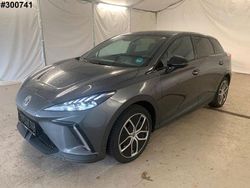 Grau Gebraucht 2023 MG MG4 EV Luxury Kleinwagen | 17.850 € (Guter Preis)