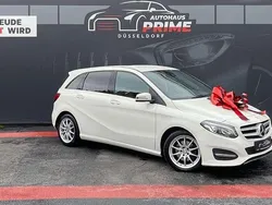 Weiß Gebraucht 2014 Mercedes B200 Urban Van / Kleinbus | 10.990 € (Fairer Preis)