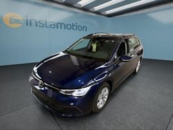 Blau Gebraucht 2023 VW Golf VIII Kombi | 26.049 € (Fairer Preis)