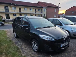 Schwarz Gebraucht 2011 Mazda 5 Center-Line Van / Kleinbus | 2.700 € (Superpreis)