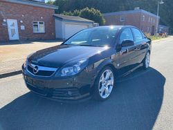 Schwarz Gebraucht 2005 Opel Vectra GTS Sport Limousine | 5.490 €