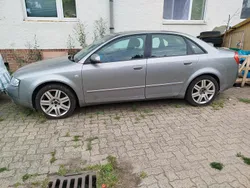 Silber Gebraucht 2004 Audi A4 Limousine | 1.500 € (Superpreis)