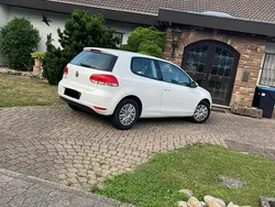 Weiß Gebraucht 2009 VW Golf VI Kleinwagen | 4.900 € (Fairer Preis)