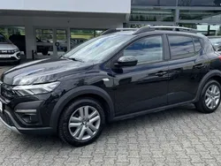 676 perlmuttschwarz Gebraucht 2021 Dacia Sandero Comfort Kleinwagen | 14.940 € (Fairer Preis)