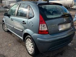 Blau Gebraucht 2006 Citroën C3 Advance Limousine | 900 € (Guter Preis)
