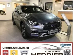 Grau metallic Gebraucht 2016 Infiniti QX30 Premium SUV | 33.990 €