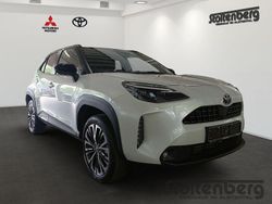 Weiß Gebraucht 2025 Toyota Yaris Cross Plus SUV | 34.980 € (Etwas zu teuer)