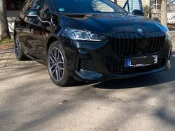 Schwarz Gebraucht 2024 BMW 230 M Sport Van / Kleinbus | 44.600 €