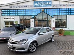 Silber Gebraucht 2005 Opel Astra GTC Limousine | 6.800 €