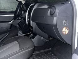 Weiß Gebraucht 2017 Dacia Duster Ambiance SUV | 10.490 € (Fairer Preis)