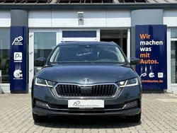 Quarzgrau Gebraucht 2021 Skoda Octavia Style Kombi | 19.950 € (Etwas zu teuer)