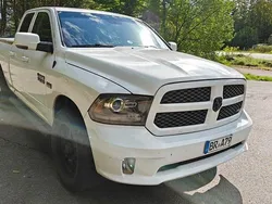 Weiß Gebraucht 2013 Dodge Ram Abholung | 27.100 € (Guter Preis)