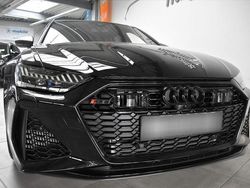 Diverse metallic Gebraucht 2024 Audi RS6 Performance | 143.140 €