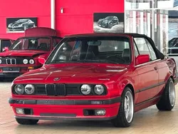 Rot Gebraucht 1988 BMW 325 Cabriolet Performance Cabrio | 13.850 €
