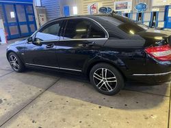 Schwarz Gebraucht 2010 Mercedes C200 Limousine | 6.900 € (Guter Preis)
