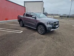 Carbonized gray/asher gray Gebraucht 2024 Ford Ranger Platinum Abholung | 60.900 € (Teuer)