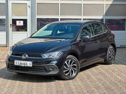 Schwarz Neu 2025 VW Polo Life Limousine | 21.890 € (Guter Preis)