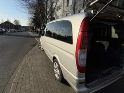 Silber Gebraucht 2005 Mercedes Viano Van / Kleinbus | 4.000 €