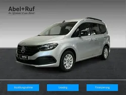 Silber Gebraucht 2023 Mercedes EQT200 Style Van / Kleinbus | 24.649 € (Guter Preis)